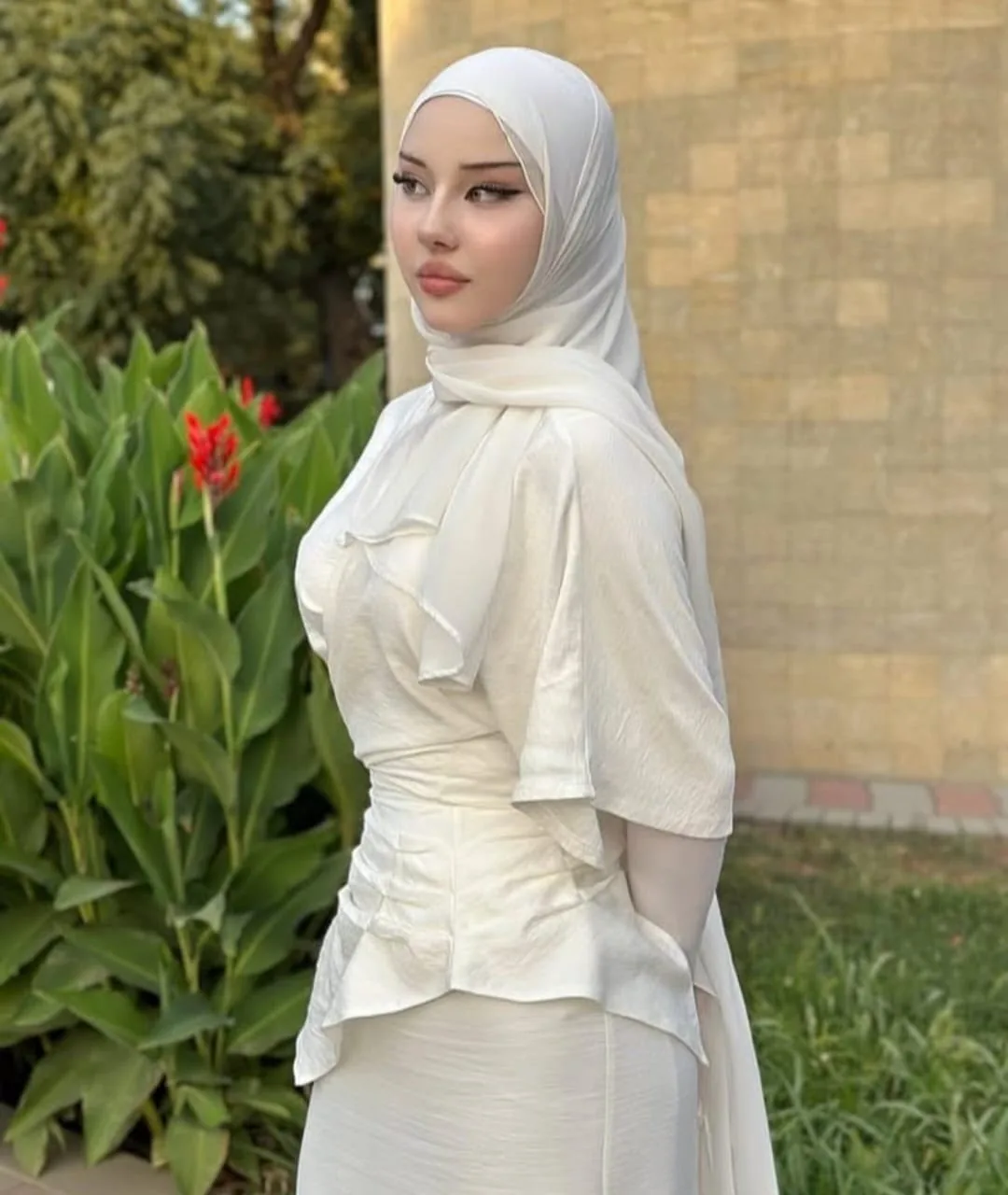 Defne - Gaziosmanpaşa Escort