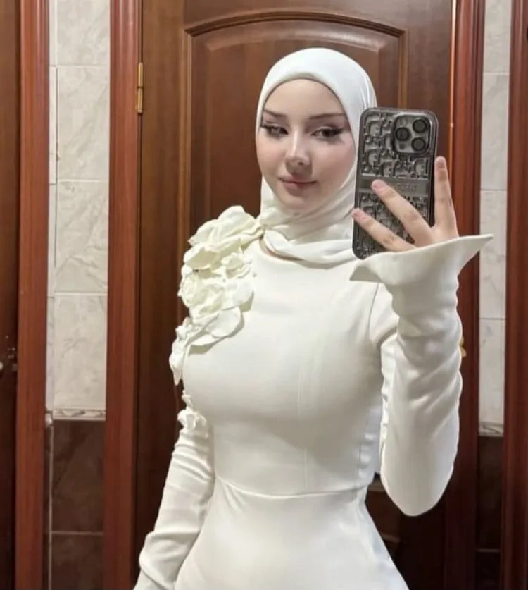Defne - Gaziosmanpaşa Escort