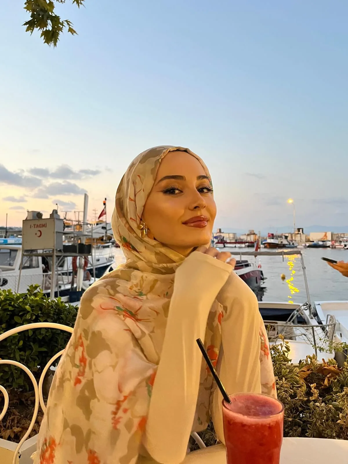 Esra - Gaziosmanpaşa Escort